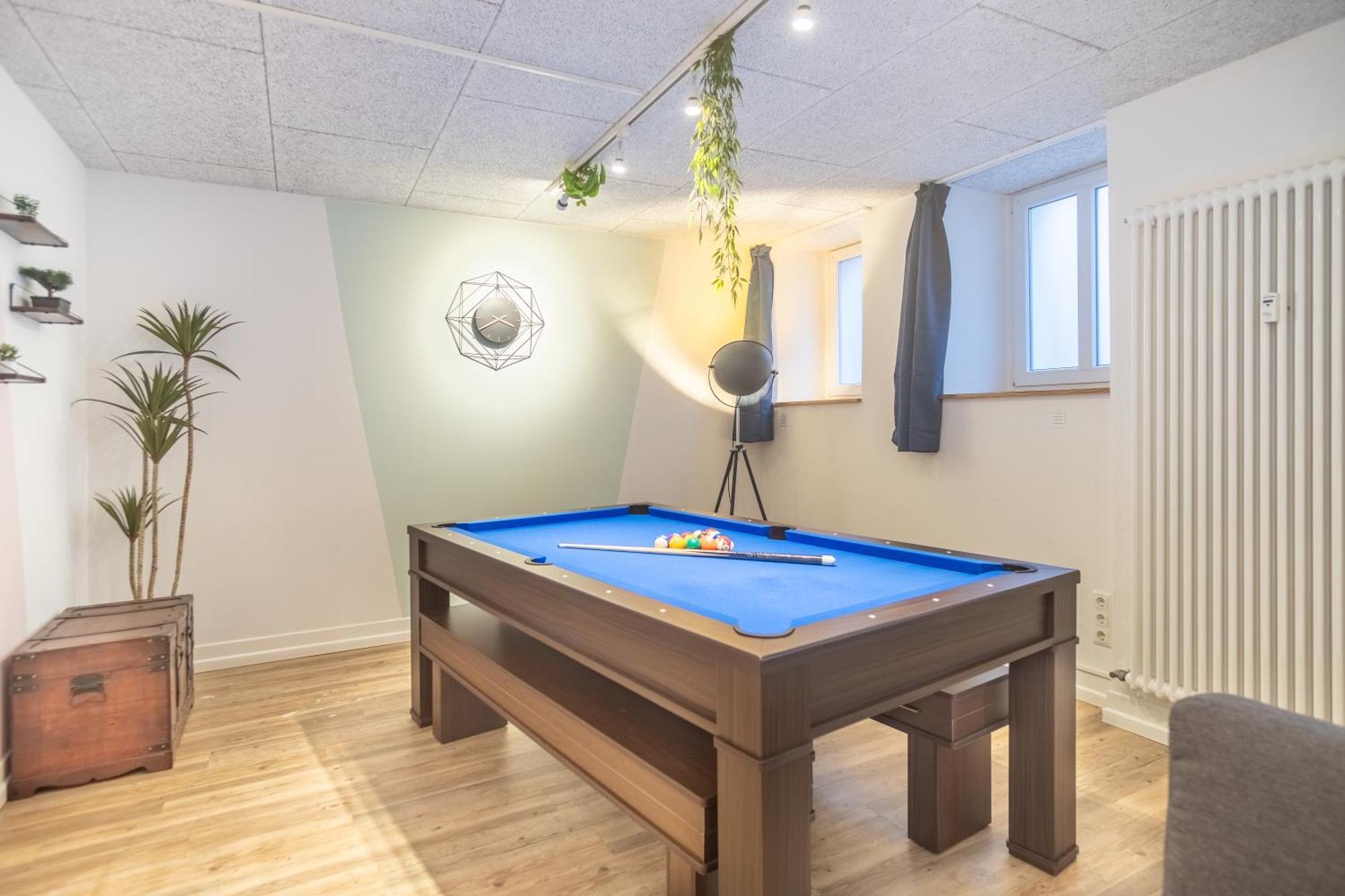 Pool Table Heaven, Workstation, 4K Tv, Netflix Apartment Leipzig Exterior photo