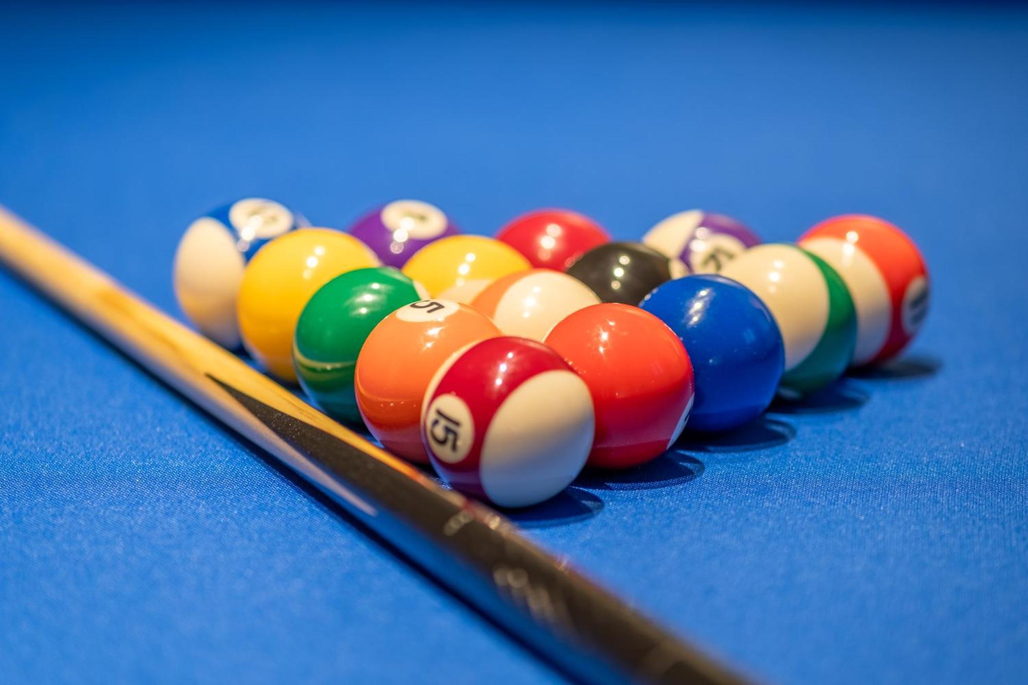 Pool Table Heaven, Workstation, 4K Tv, Netflix Apartment Leipzig Exterior photo